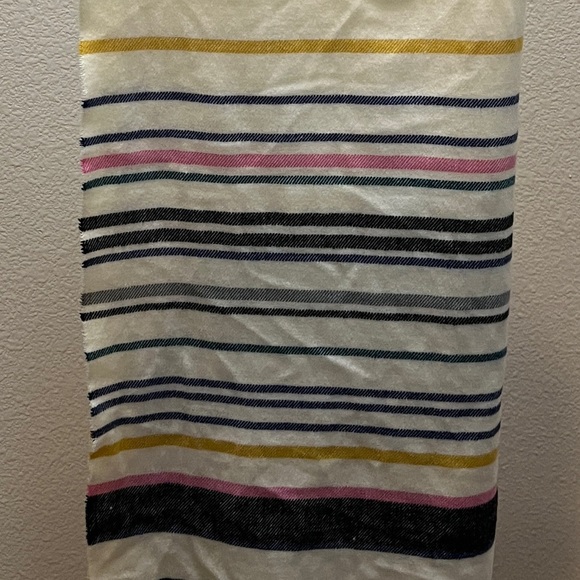 Gap Cream multi colored striped scarf - Picture 2 of 2